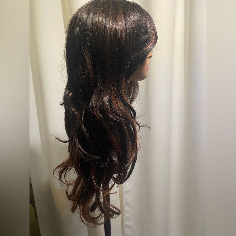 Elegant Chestnut Brown With Copper Highlights Long Layered Wavy Wig - Picture 5 of 9